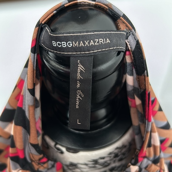 EUC BCBGMaxAzria Dress - Picture 8 of 8